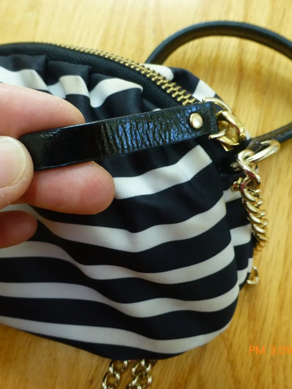 Kate Spade Black White Stripe Satin Crossbody Bag Silver Chain Strap Purse